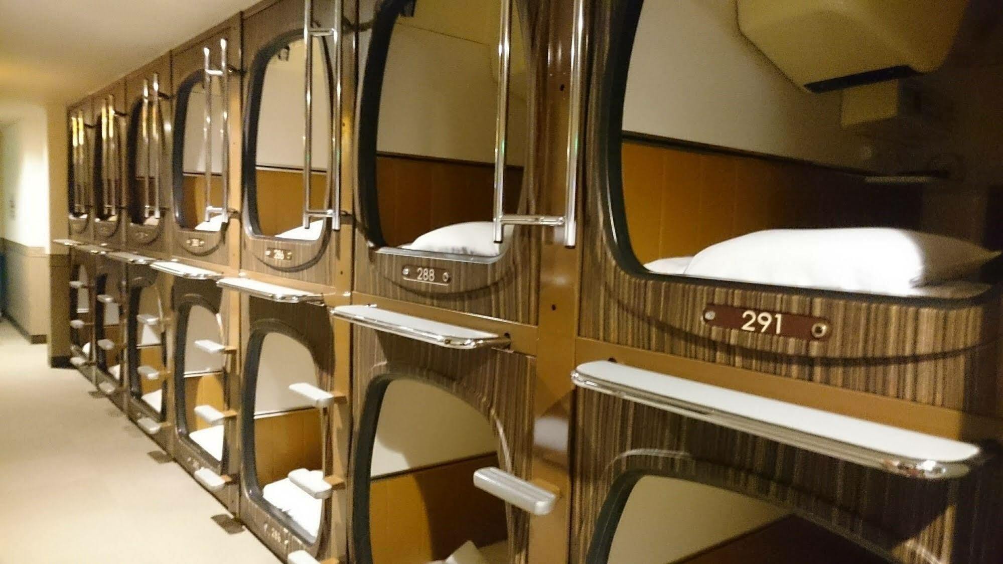 הירושימה Capsule And Sauna New Japan Ex מראה חיצוני תמונה