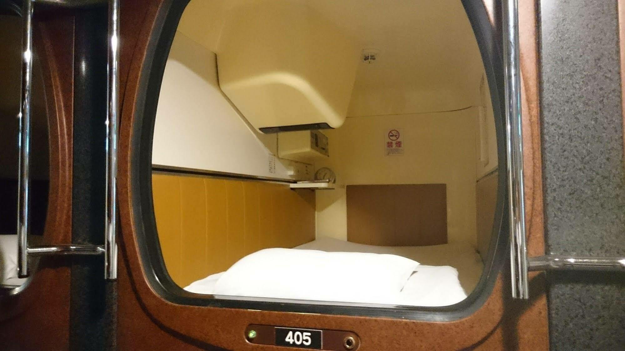 הירושימה Capsule And Sauna New Japan Ex מראה חיצוני תמונה